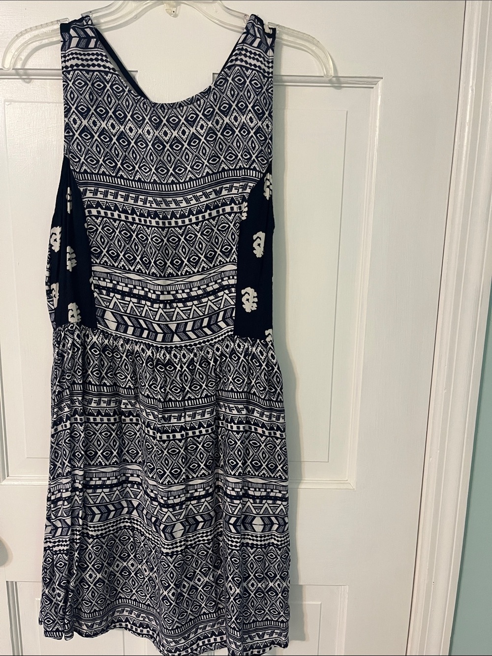 White and Navy Geometric patterned dress with diamond and zigzag motifs
